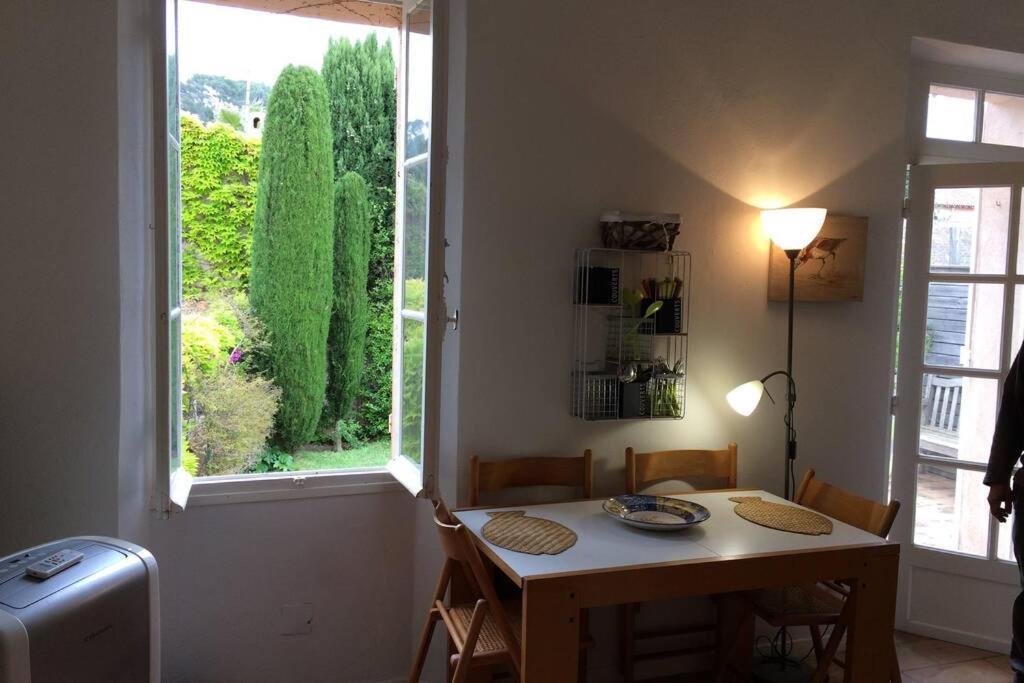 Appartement A 100 M Du Village De Porquerolles Kültér fotó